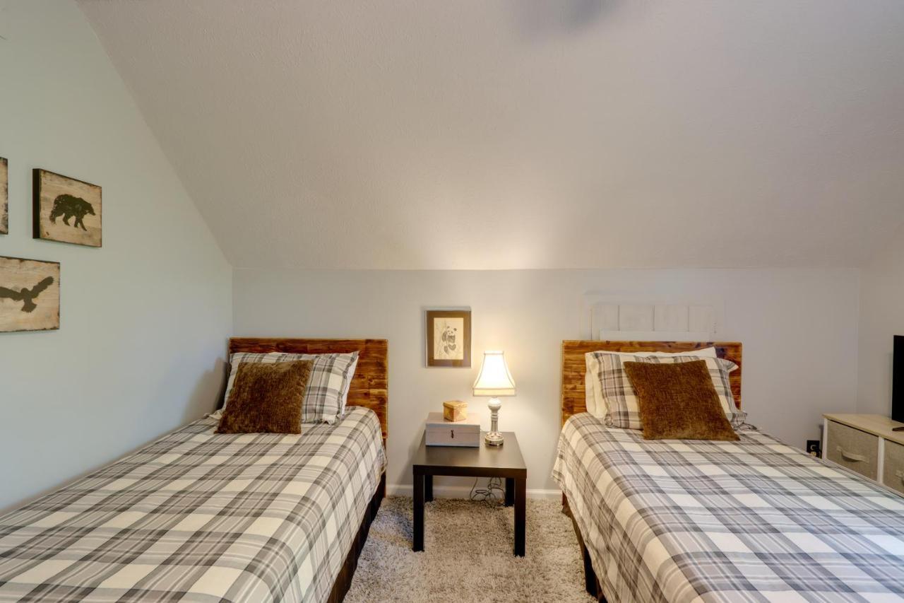 Blue Ridge Getaway With Hot Tub And Seasonal View! Villa Екстериор снимка